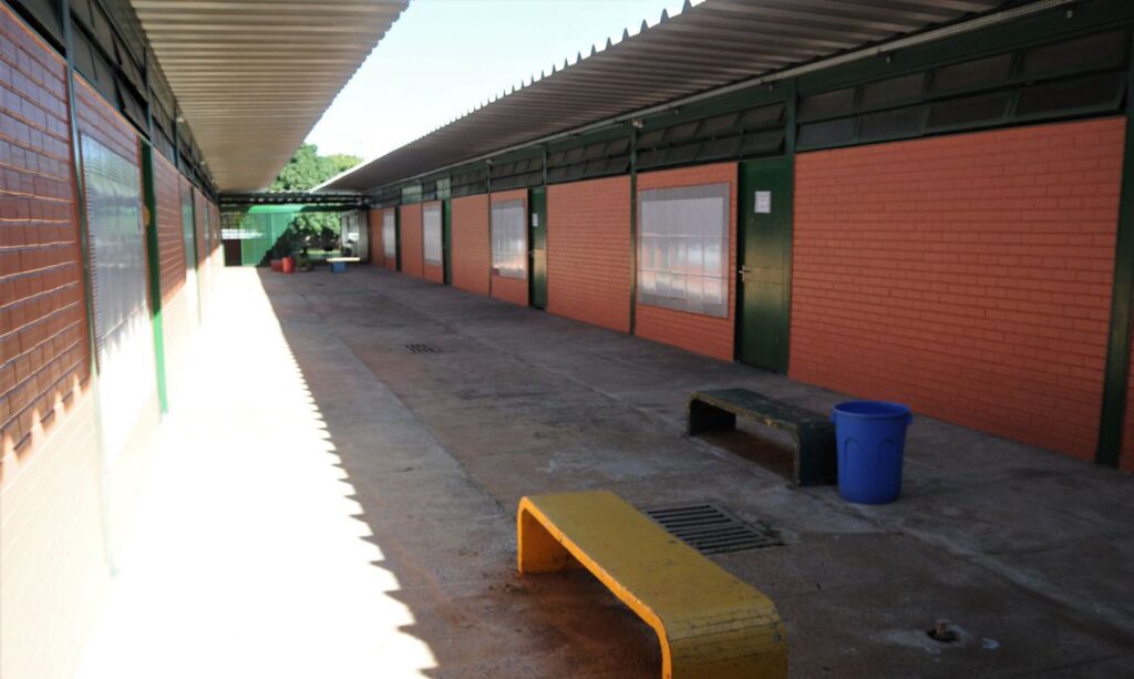 Cerca de 79 dos brasileiros dizem que reabertura de escolas pode agravar pandemia de covid 19 segundo pesquisa