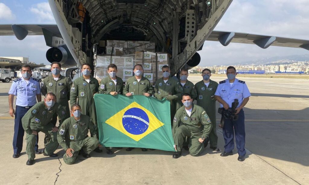 Delegacao brasileira que viajou ao Libano retorna ao pais