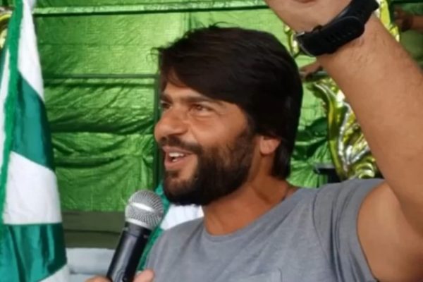 Envolvido com caso de violência doméstica deputado será homenageado por escola de samba no Rio