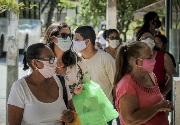 Mais de 25 milhoes de pessoas em todo mundo ja foram contaminadas pela covid 19 diz universidade