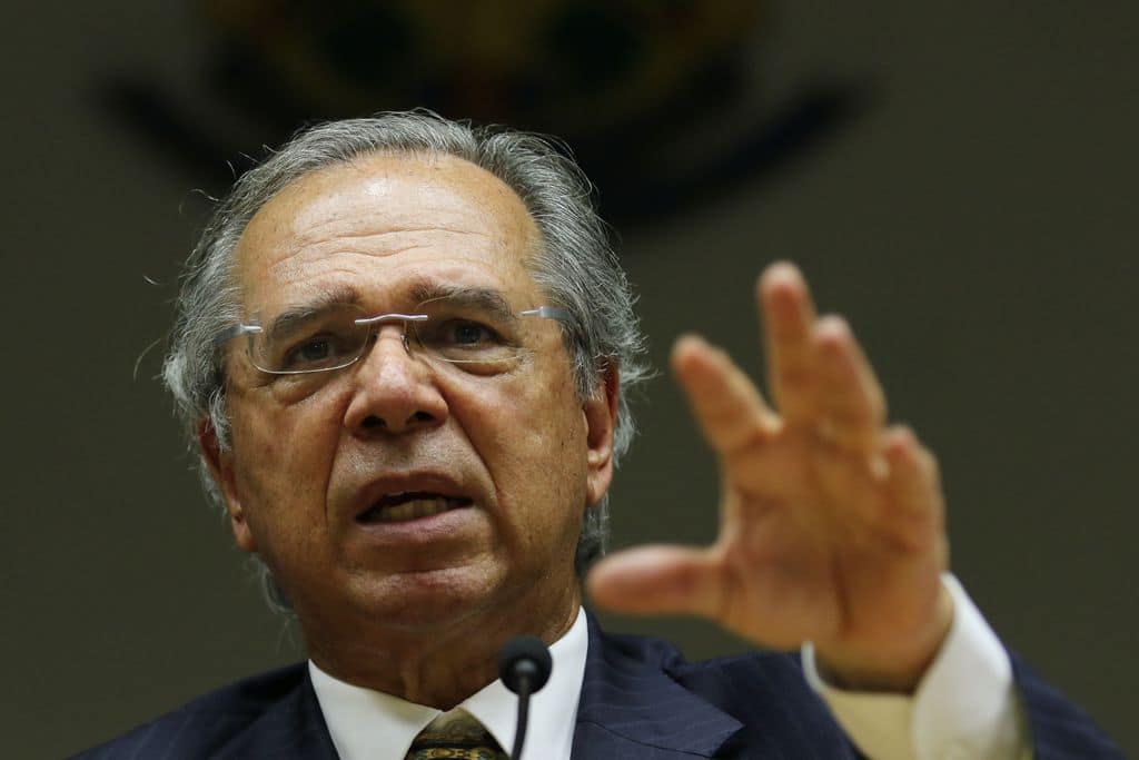 Novo imposto de Guedes pode arrecadar mais que antiga CPMF