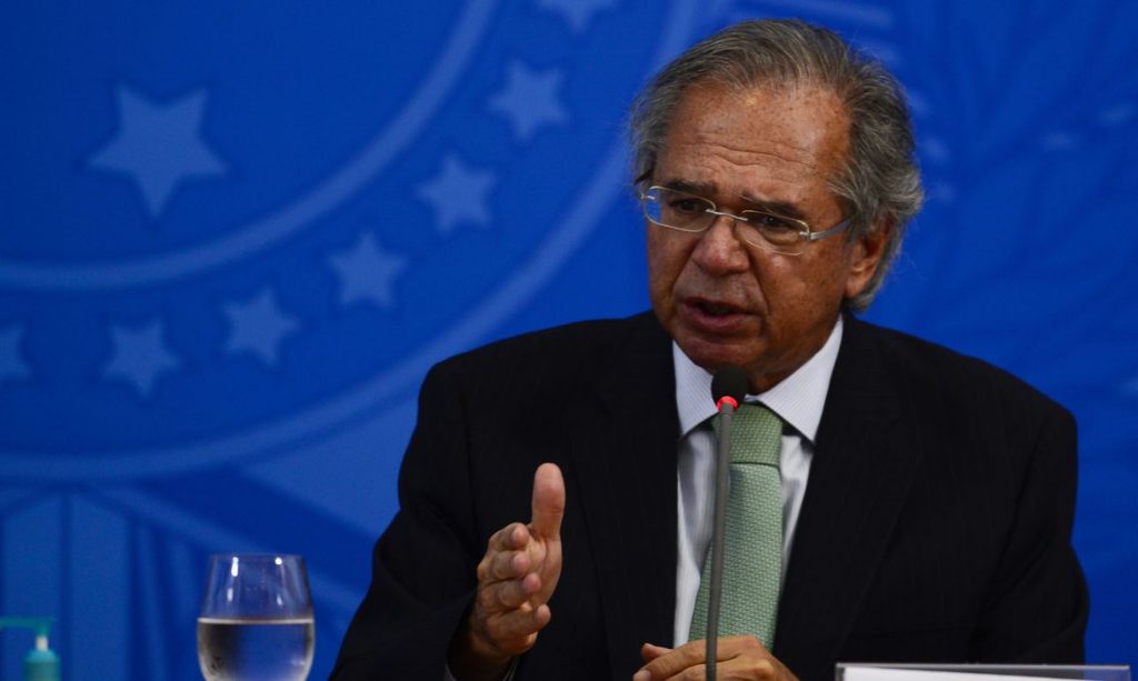 Paulo Guedes diz que não apoia eventual tentativa de furar teto de gastos