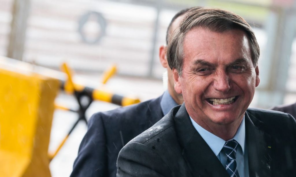 Pegou mal” diz Bolsonaro sobre Ozônio pelo ânus como tratamento contra covid 19