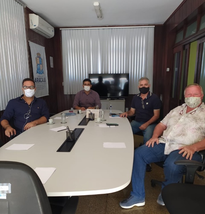 Prefeitura discute retomada das atividades de bares e restaurantes em Aracaju 1