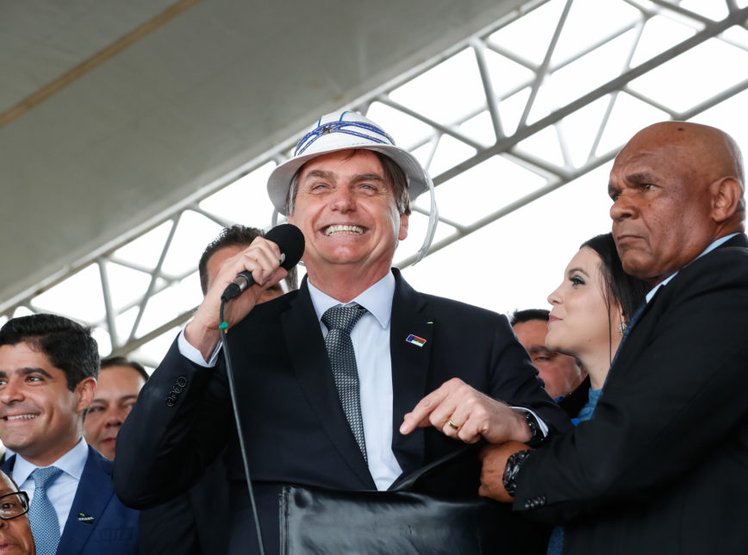Queremos concluir obras inacabadas diz Bolsonaro sobre trabalhos planejados na maioria por governos petistas