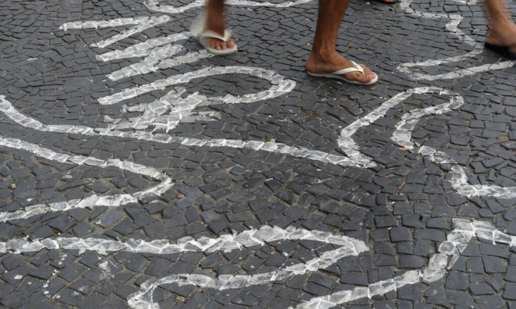 Levantamento mostra que 70% dos casos de homicídio no Brasil não são solucionados