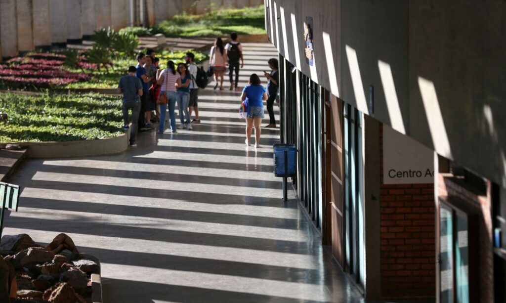Inscrições para bolsas remanescentes do ProUni terminam na próxima quarta-feira (30)