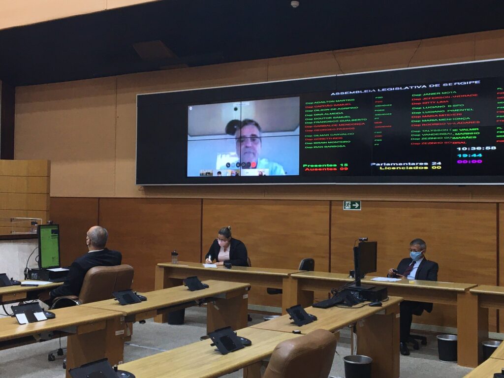 Alese vota indicacao para inclusao de espetaculos circenses no plano de reabertura economica