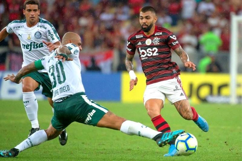 Apos aumento de casos da covid 19 no elenco Flamengo pede revisao do STJD para adiar partida contra Palmeiras