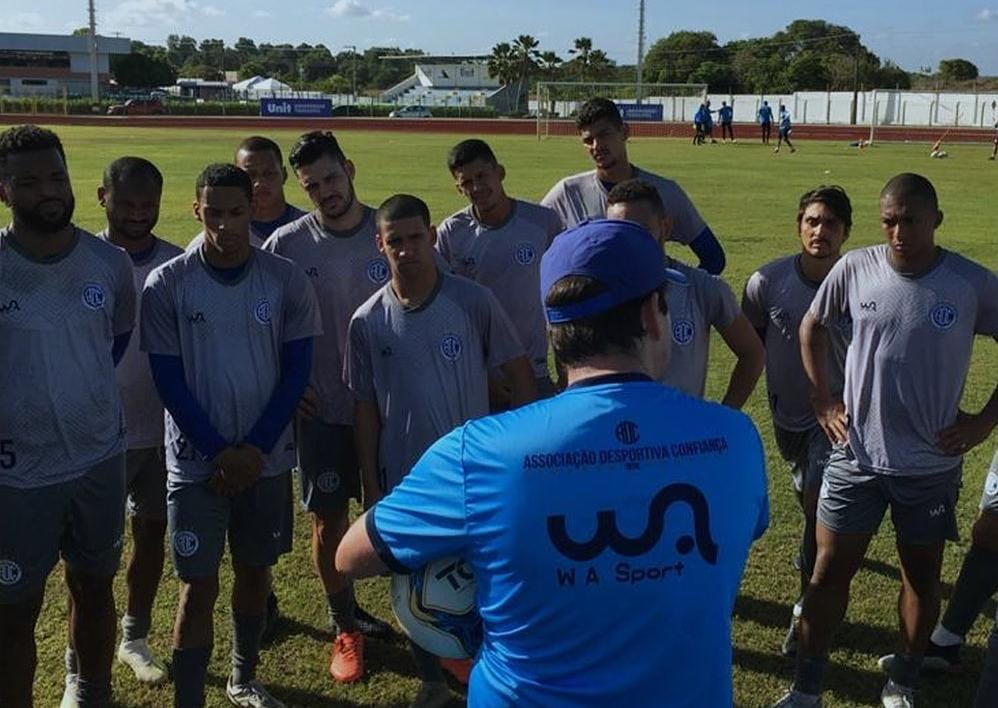 Apos demissao de Matheus Costa Confianca cogita volta de Daniel Paulista