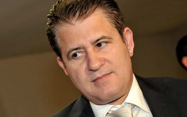 Cantor Marrone e processado por ex socio por divida de R 750 mil