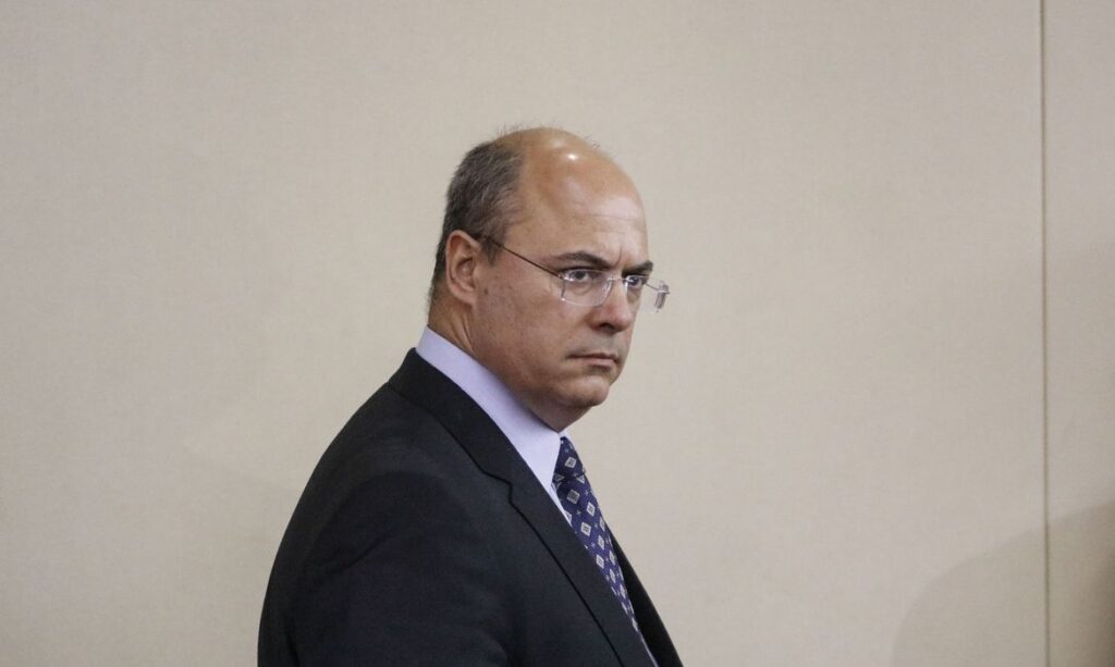 Deputados estaduais aprovam impeachment de Wilson Witzel por unanimidade