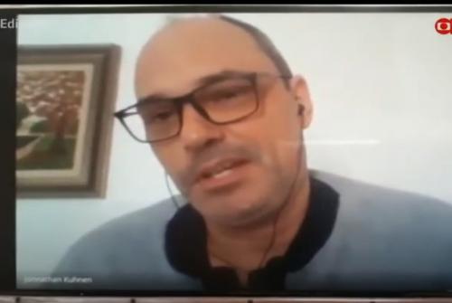 Em aula promotor ri ao dizer que mulherada esta apanhando na pandemia assista