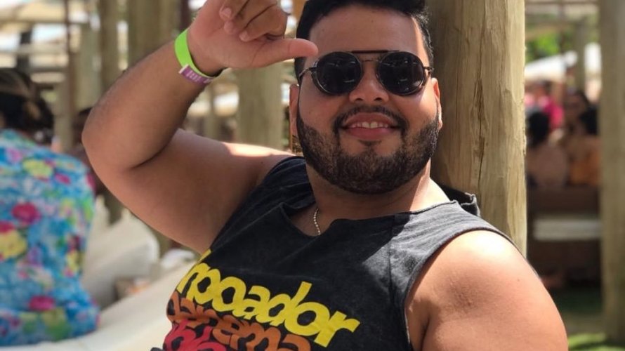 Empresario ameaca fazer festa clandestina e critica demora da prefeitura em liberar eventos na Bahia