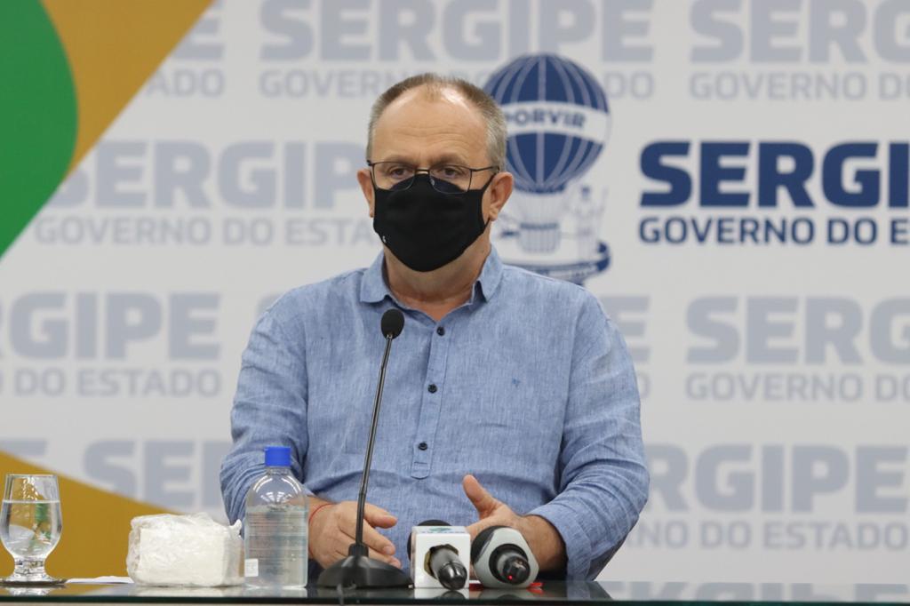 Governo de Sergipe anuncia antecipacao de 13° salario dos servidores a partir de outubro