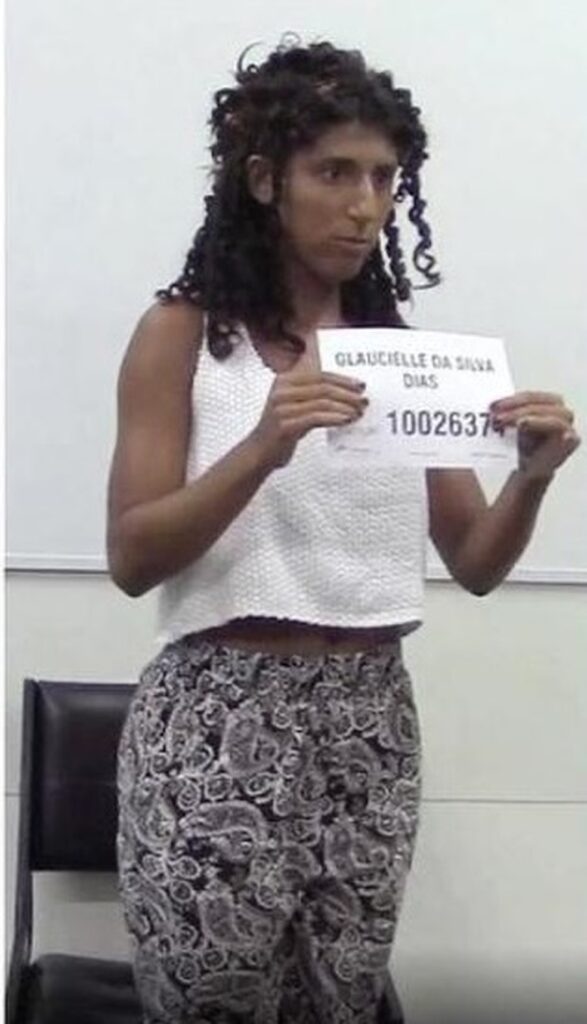 Jovem acusada de fraudar cota racial em concurso da PF justifica que fotos foram tiradas por banca 1 Jovem acusada de fraudar cota racial em concurso da PF justifica que fotos foram tiradas por banca