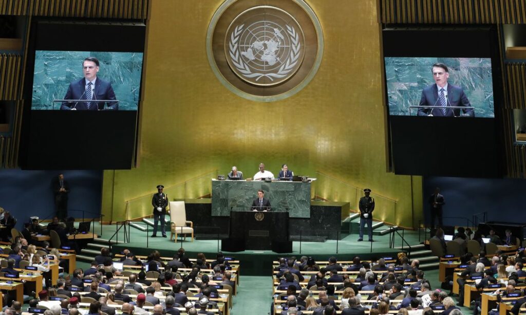 Na ONU Bolsonaro afirma que Brasil e vitima de brutal campanha de desinformacao sobre Amazonia e Pantanal