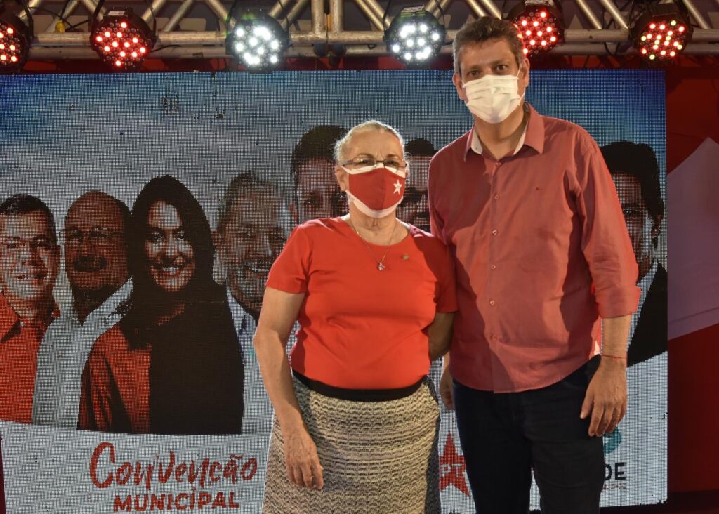 PT oficializa Marcio Macedo como candidato a prefeito de Aracaju e Ana Lucia como vice