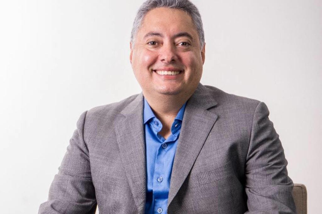 Pre candidato a vereador Waldir Viana abre mao de tempo de TV para nao apoiar Rodrigo Valadares