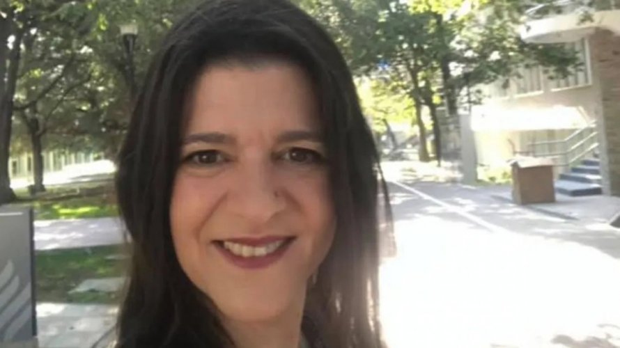 Professora morre de Covid 19 na frente de alunos durante aula virtual