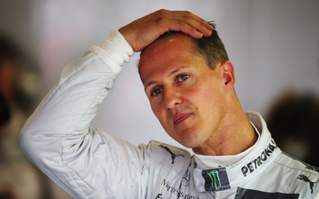 Sete anos apos acidente ex piloto Michael Schumacher continua em recuperacao e e transferido para mansao na Espanha