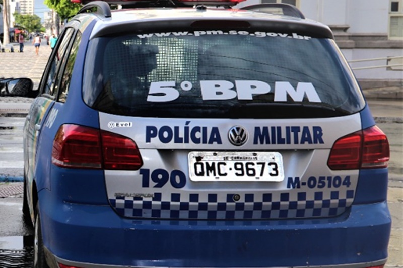 Suspeito de assaltar loja e agredido por populares no Marcos Freire I