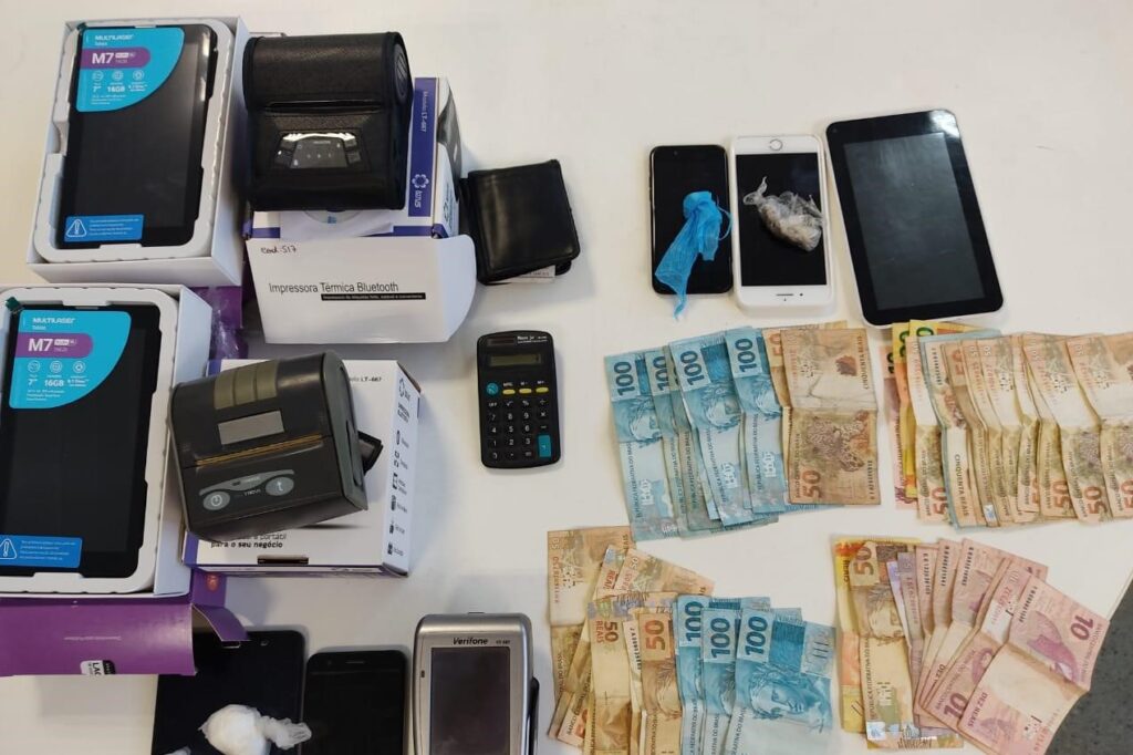 Tres suspeitos sao presos por trafico e porte de drogas em Itabaiana