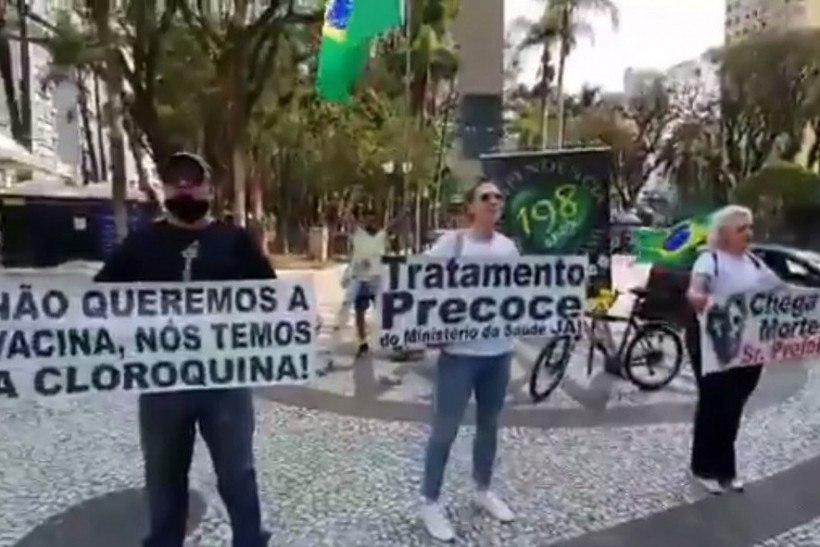 Video Nao queremos a vacina nos temos a cloroquina dizem manifestantes