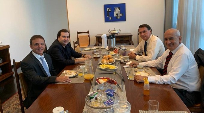 Após café com Bolsonaro, relator do Renda Cidadã diz que momento é de “tentar unir todo mundo”