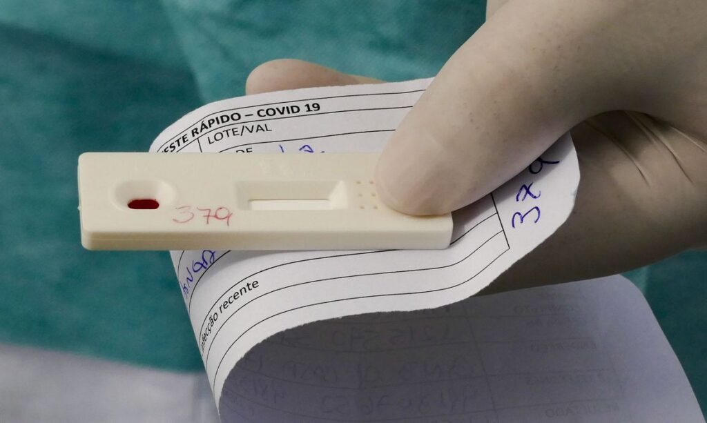Ministério da Saúde não sabe o destino de 38 mil testes de coronavírus enviados a órgãos públicos