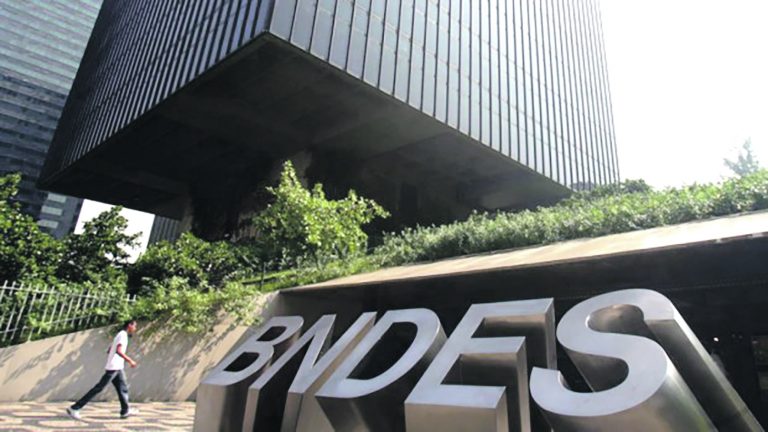 BNDES prepara concessao de parques nacionais ate o fim de 2021