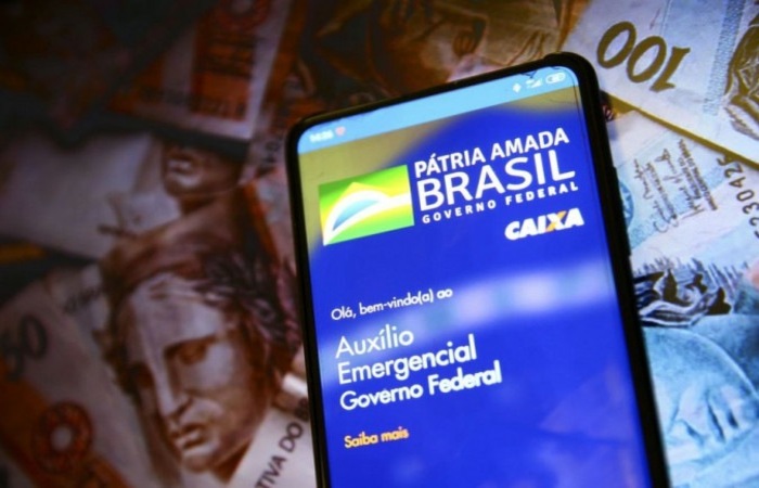 Beneficiarios do auxilio emergencial e do Bolsa Familia doaram mais de R 238 milhoes para campanhas politicas