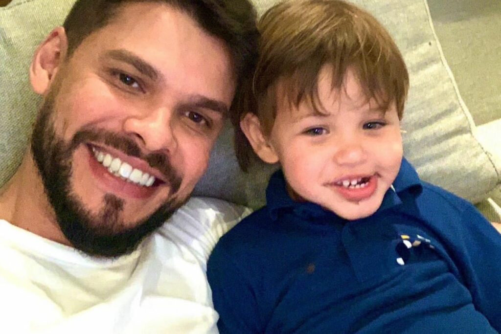 Ex cunhado de Gusttavo Lima manda indireta Tio esta aqui para ensinar a ser homem