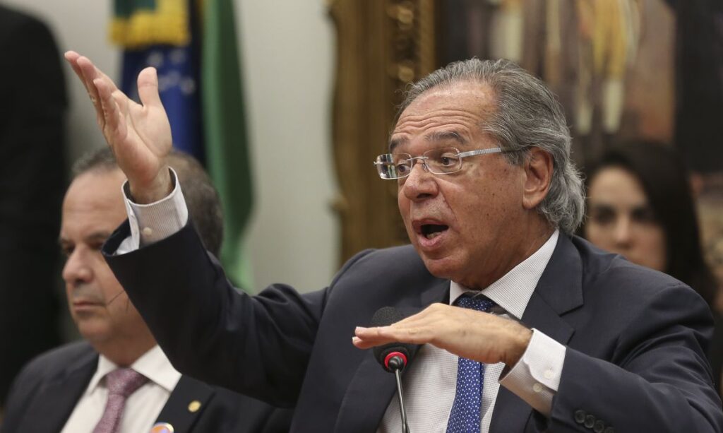 Guedes nega prorrogacao do auxilio emergencial ate junho de 2021
