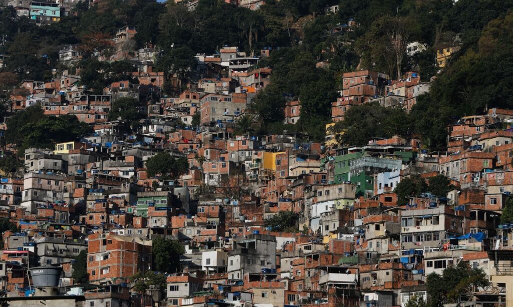 Numero de pessoas em favelas aumentou no mundo mas no Brasil caiu diz ONU