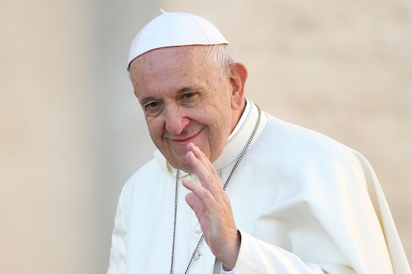 Papa Francisco defende lei de uniao civil para casais