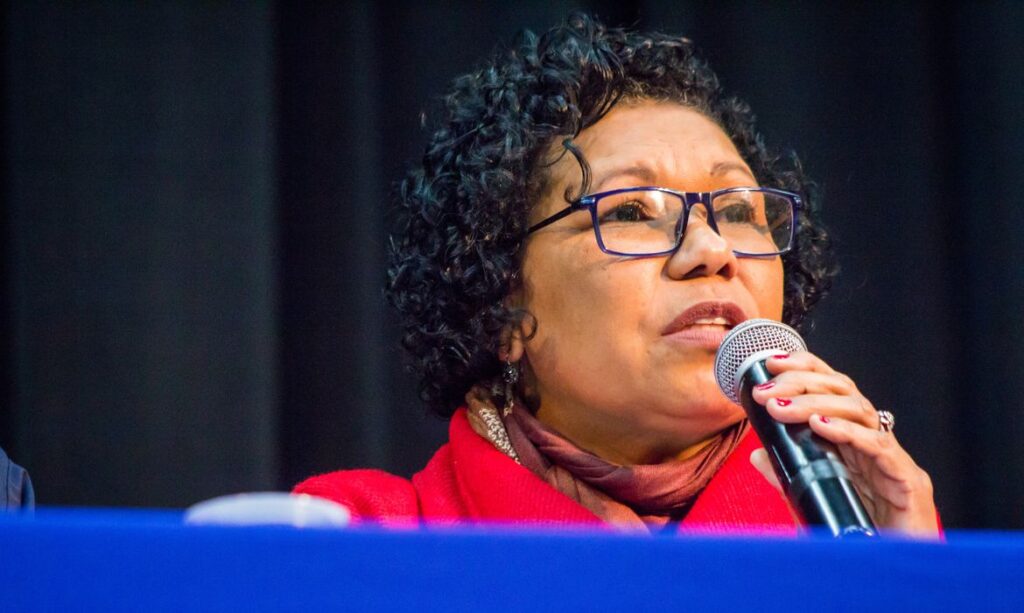 Presidente do PSTU em Sergipe Vera Lucia prega fim do capitalismo durante sabatina em Sao Paulo Maior genocida