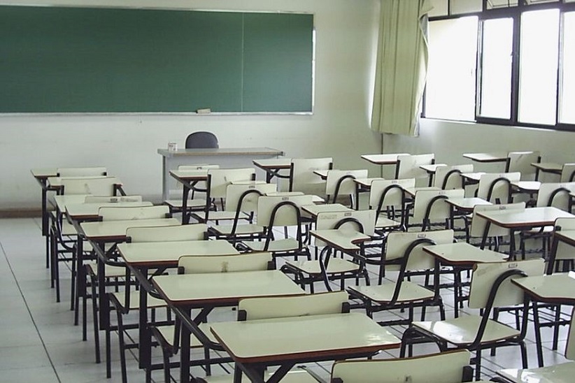 Professores estaduais aprovam indicativo de greve sanitaria caso escolas nao tenham condicoes de retorno