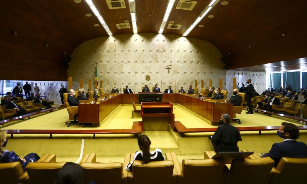 STF decide que plenario voltara a julgar processos criminais incluindo acoes da Lava Jato