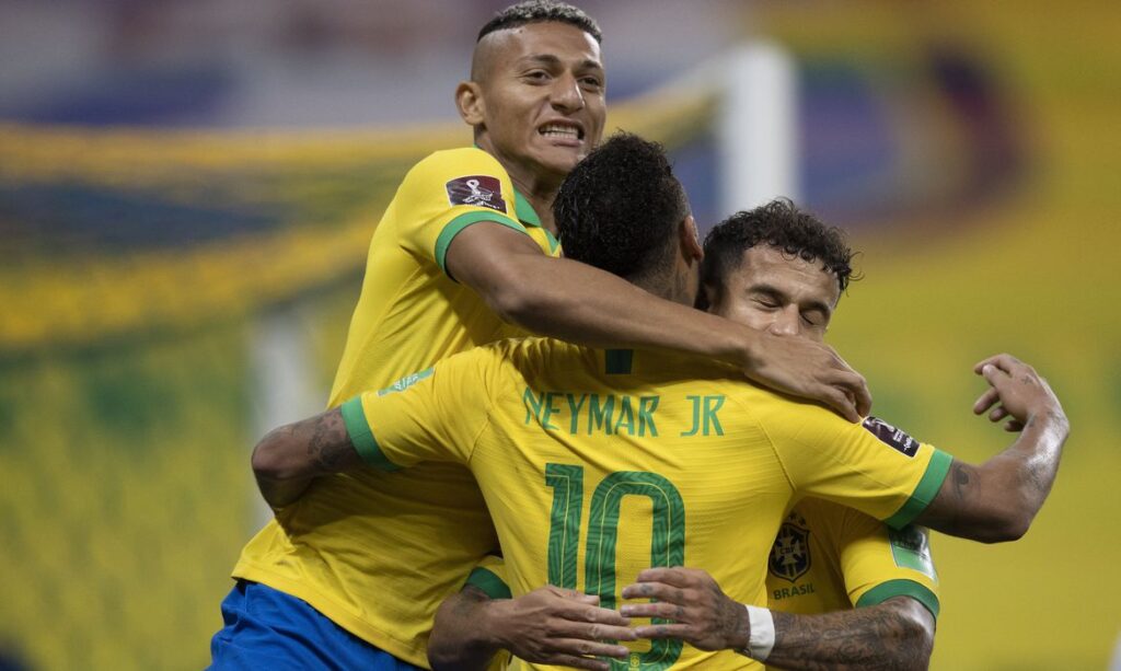 Selecao estreia nas Eliminatorias com goleada de 5 a 0 sobre a Bolivia