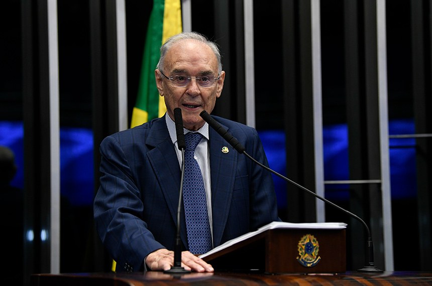 Senador-Arolde-de-Oliveira-morre-em-decorrência-da-covid-19