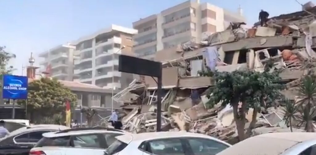 Terremoto grave atinge ilha grega e costa da Turquia videos mostram estragos