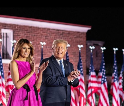Trump anuncia que ele e Melania testaram positivo para covid 19