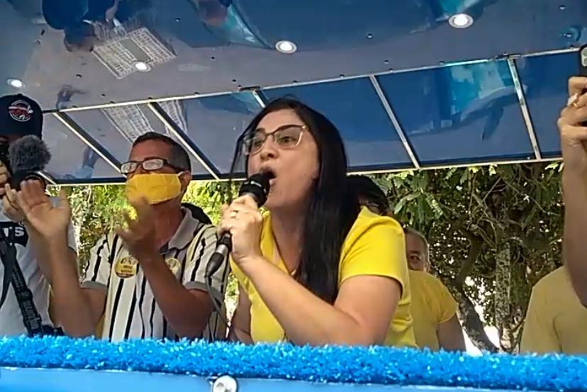 ‘Voce nao tem moral para pedir voto afirma vice prefeita Capela em discussao com Silvany Mamlak veja video