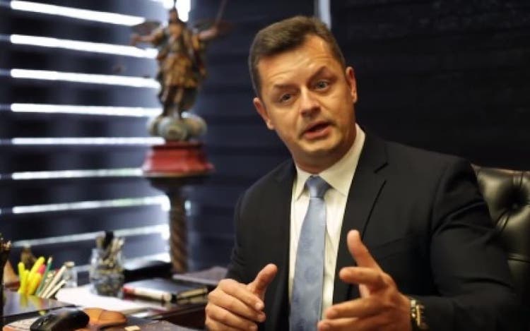 Advogado que humilhou Mariana Ferrer e reu por conluio com procurador de Santa Catarina