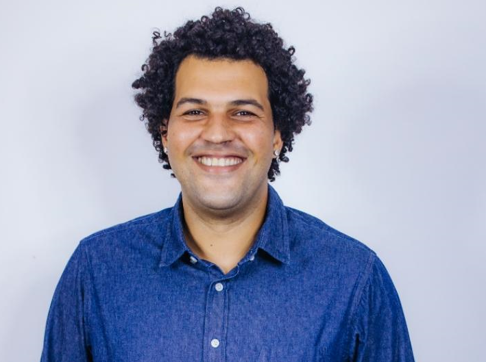 Alexis Pedrao denuncia suposta pesquisa eleitoral sem nome de todos os candidatos a prefeitura de Aracaju