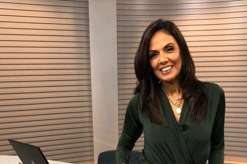 Apresentadora do Jornal Nacional e diagnosticada com cancer de mama