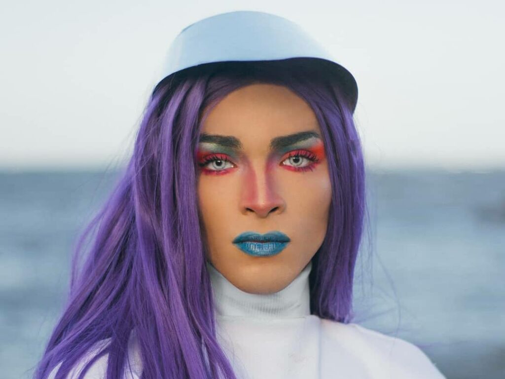 Artista Isis Broken e representantes LGBTQIA registram denuncia contra Funcap por transfobia institucionalizada