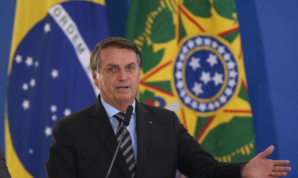 Bolsonaro-país-pode-terminar-2020-com-mais-empregos-do-que-em-2019