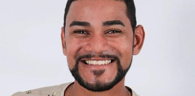 Candidato a vereador descobre que divulgou numero errado durante toda campanha veja video